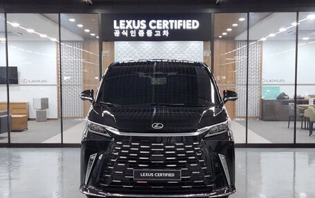 Lexus LM, 2024 год, 14 550 596 рублей, 2 фотография