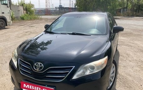Toyota Camry, 2010 год, 1 170 000 рублей, 2 фотография