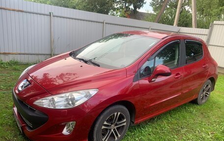 Peugeot 308 II, 2010 год, 550 000 рублей, 2 фотография