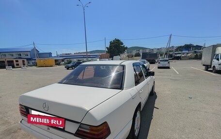 Mercedes-Benz W124, 1985 год, 310 000 рублей, 4 фотография