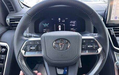 Toyota Land Cruiser, 2025 год, 13 700 000 рублей, 5 фотография