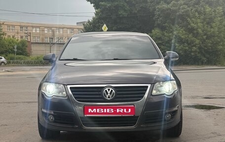 Volkswagen Passat B6, 2010 год, 760 000 рублей, 1 фотография