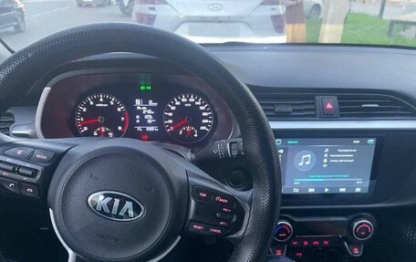 KIA Rio IV, 2021 год, 1 850 000 рублей, 4 фотография