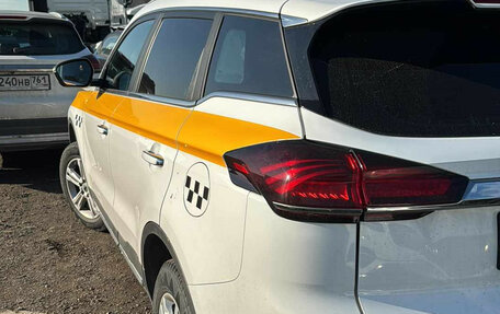 Geely Atlas, 2023 год, 1 610 000 рублей, 8 фотография