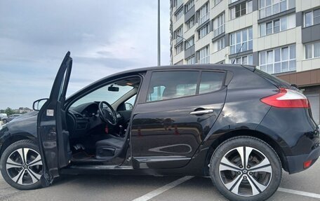 Renault Megane III, 2012 год, 930 000 рублей, 2 фотография