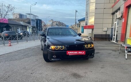 BMW 5 серия, 2002 год, 950 000 рублей, 2 фотография