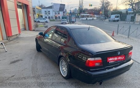BMW 5 серия, 2002 год, 950 000 рублей, 8 фотография