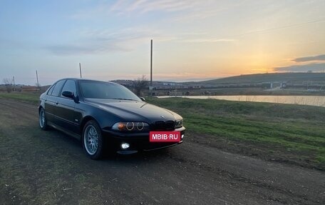 BMW 5 серия, 2002 год, 950 000 рублей, 32 фотография