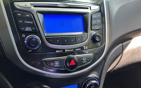 Hyundai Solaris II рестайлинг, 2011 год, 465 000 рублей, 6 фотография