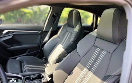 Audi A3, 2023 год, 2 300 000 рублей, 8 фотография