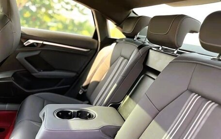Audi A3, 2023 год, 2 300 000 рублей, 10 фотография