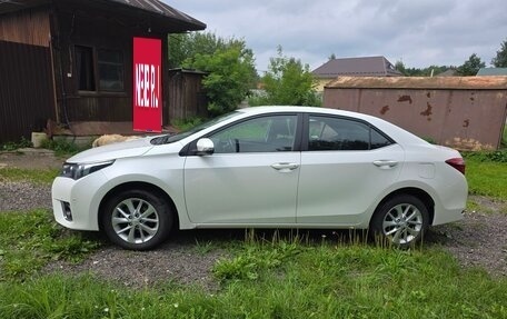 Toyota Corolla, 2013 год, 1 500 000 рублей, 5 фотография