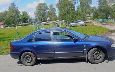 Audi A4, 1995 год, 260 000 рублей, 3 фотография