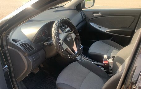 Hyundai Solaris II рестайлинг, 2011 год, 669 000 рублей, 5 фотография