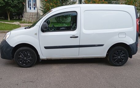 Renault Kangoo II рестайлинг, 2013 год, 850 000 рублей, 4 фотография