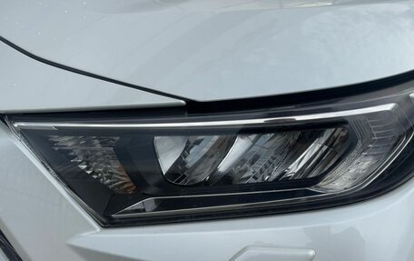 Toyota RAV4, 2019 год, 2 917 200 рублей, 10 фотография