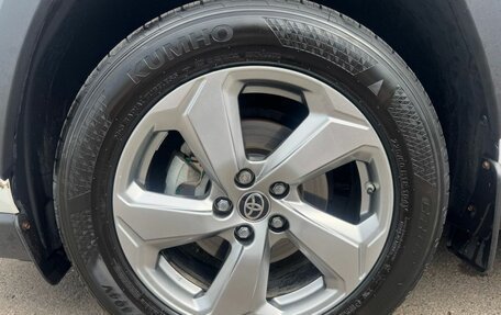 Toyota RAV4, 2019 год, 2 917 200 рублей, 11 фотография