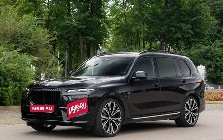 BMW X7, 2022 год, 13 000 000 рублей, 12 фотография
