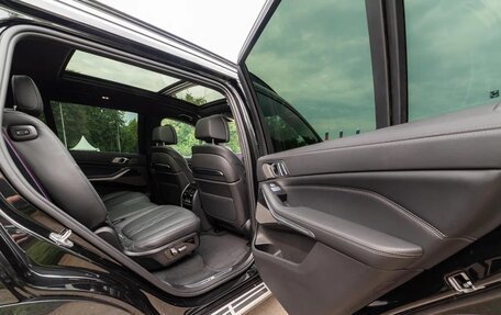 BMW X7, 2022 год, 13 000 000 рублей, 21 фотография