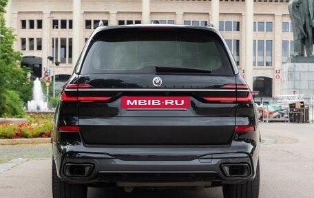BMW X7, 2022 год, 13 000 000 рублей, 8 фотография