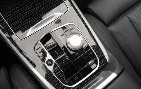 BMW X7, 2022 год, 13 000 000 рублей, 33 фотография