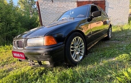 BMW 3 серия, 1993 год, 220 000 рублей, 1 фотография