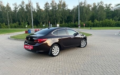 Opel Astra J, 2013 год, 1 035 000 рублей, 4 фотография