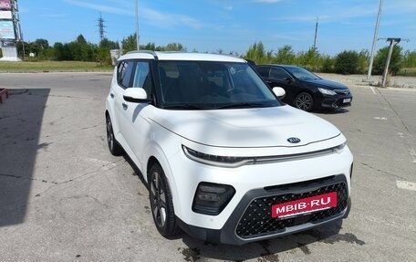 KIA Soul III, 2019 год, 2 000 000 рублей, 2 фотография