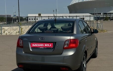 KIA Rio II, 2011 год, 799 000 рублей, 9 фотография