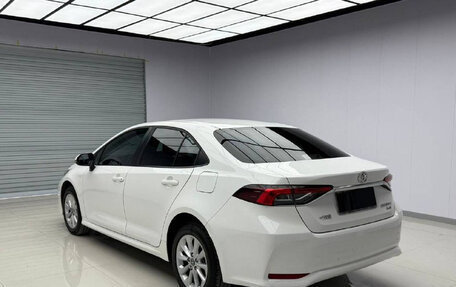 Toyota Corolla, 2021 год, 1 600 000 рублей, 6 фотография