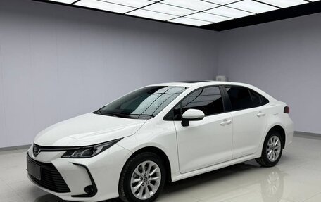 Toyota Corolla, 2021 год, 1 600 000 рублей, 3 фотография