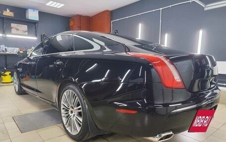 Jaguar XJ IV (X351), 2013 год, 2 400 000 рублей, 4 фотография