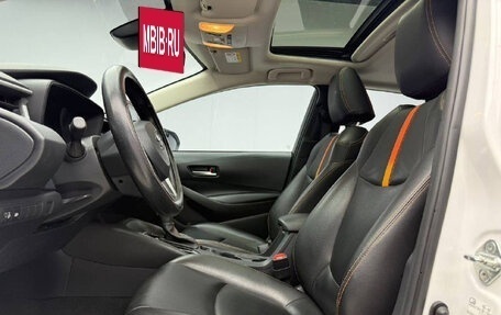 Toyota Corolla, 2021 год, 1 600 000 рублей, 5 фотография