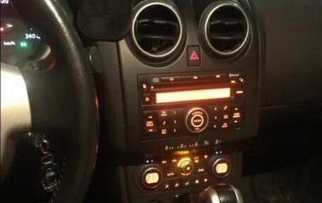 Nissan Qashqai, 2008 год, 750 000 рублей, 2 фотография