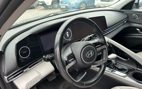 Hyundai Elantra, 2021 год, 1 749 000 рублей, 13 фотография