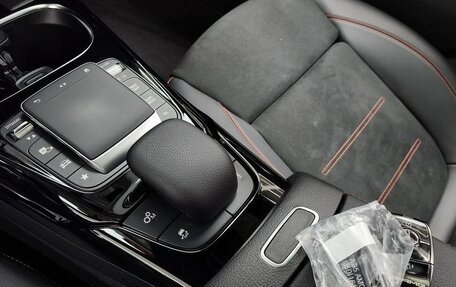 Mercedes-Benz A-Класс AMG, 2021 год, 2 600 006 рублей, 18 фотография