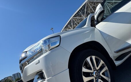Toyota Land Cruiser 200, 2016 год, 7 000 000 рублей, 11 фотография