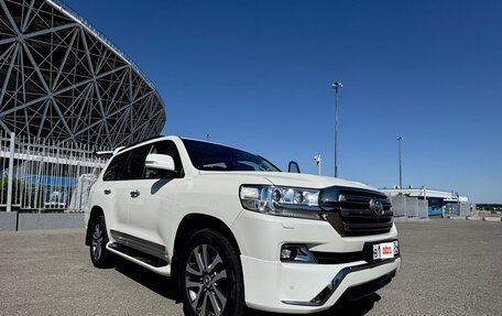 Toyota Land Cruiser 200, 2016 год, 7 000 000 рублей, 12 фотография