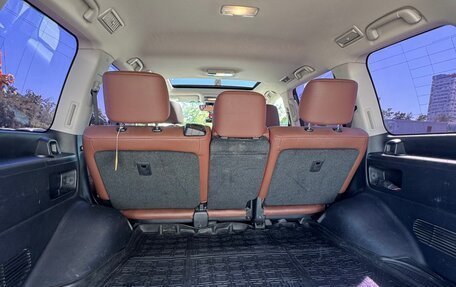 Toyota Land Cruiser 200, 2016 год, 7 000 000 рублей, 16 фотография