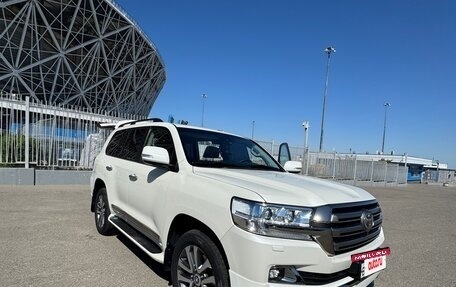 Toyota Land Cruiser 200, 2016 год, 7 000 000 рублей, 13 фотография