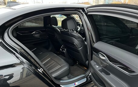 BMW 7 серия, 2021 год, 8 298 000 рублей, 13 фотография