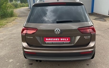 Volkswagen Tiguan II, 2017 год, 2 300 000 рублей, 2 фотография