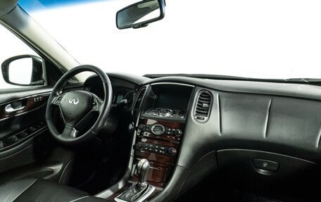 Infiniti QX50 I рестайлинг, 2015 год, 1 799 700 рублей, 9 фотография