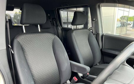 Honda Freed I, 2010 год, 1 290 000 рублей, 20 фотография