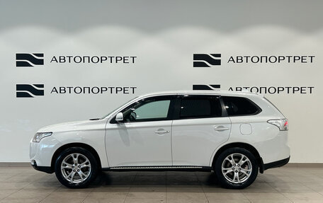 Mitsubishi Outlander III рестайлинг 3, 2012 год, 1 029 000 рублей, 2 фотография