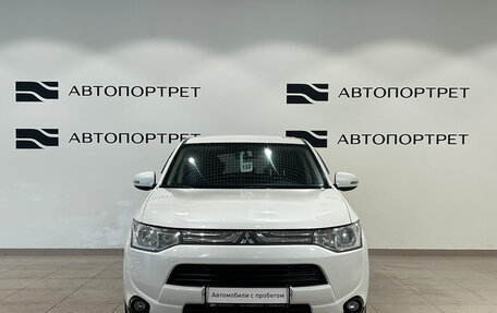 Mitsubishi Outlander III рестайлинг 3, 2012 год, 1 029 000 рублей, 10 фотография