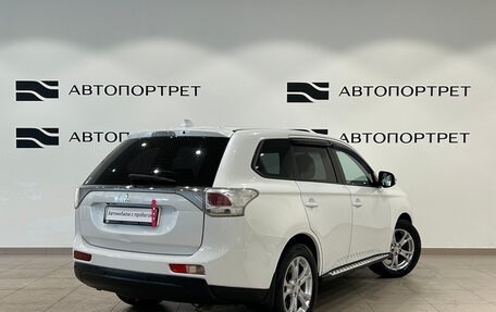 Mitsubishi Outlander III рестайлинг 3, 2012 год, 1 029 000 рублей, 7 фотография