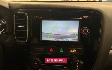 Mitsubishi Outlander III рестайлинг 3, 2012 год, 1 029 000 рублей, 19 фотография