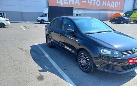 Volkswagen Polo VI (EU Market), 2012 год, 695 000 рублей, 2 фотография