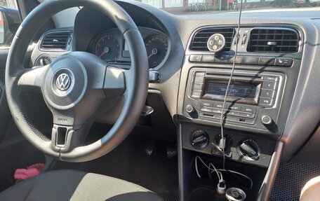 Volkswagen Polo VI (EU Market), 2012 год, 695 000 рублей, 11 фотография